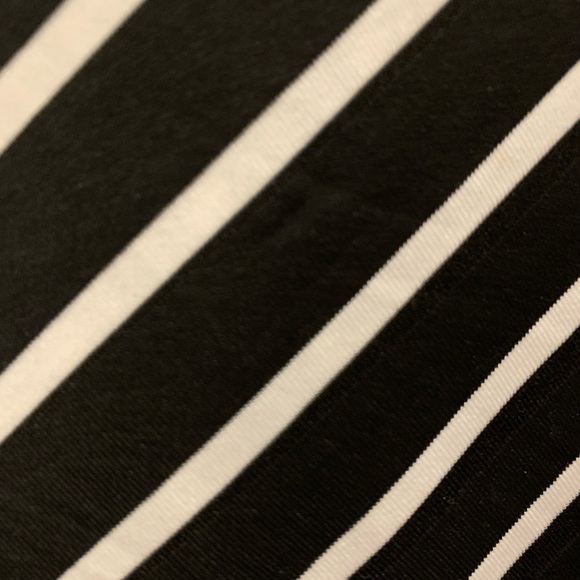 Dress - Picture 4 of 5